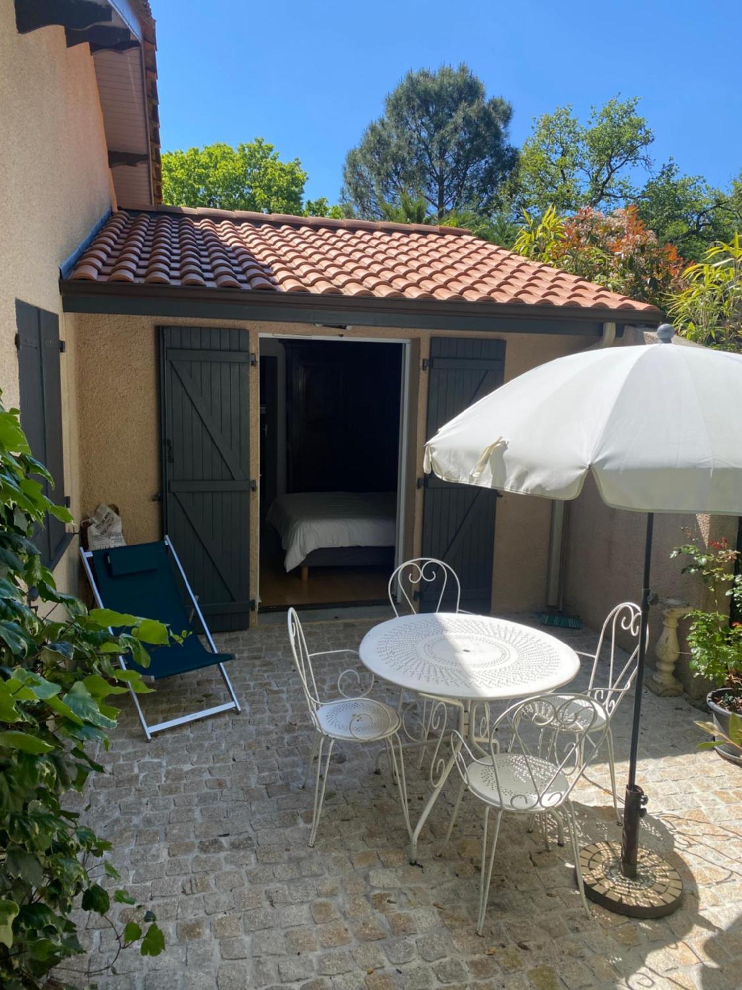 Beau T2 Proche Plages , Commodites Andernos-les-Bains Exterior foto